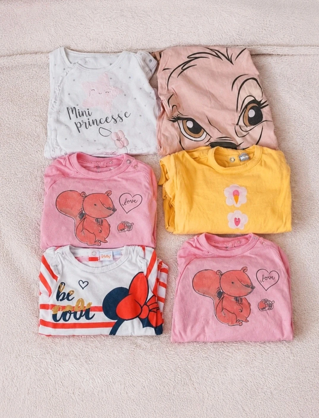 Lot de 6 pyjamas bébé fille 6 mois Disney, Minnie, Bambi et autres – Très bon état